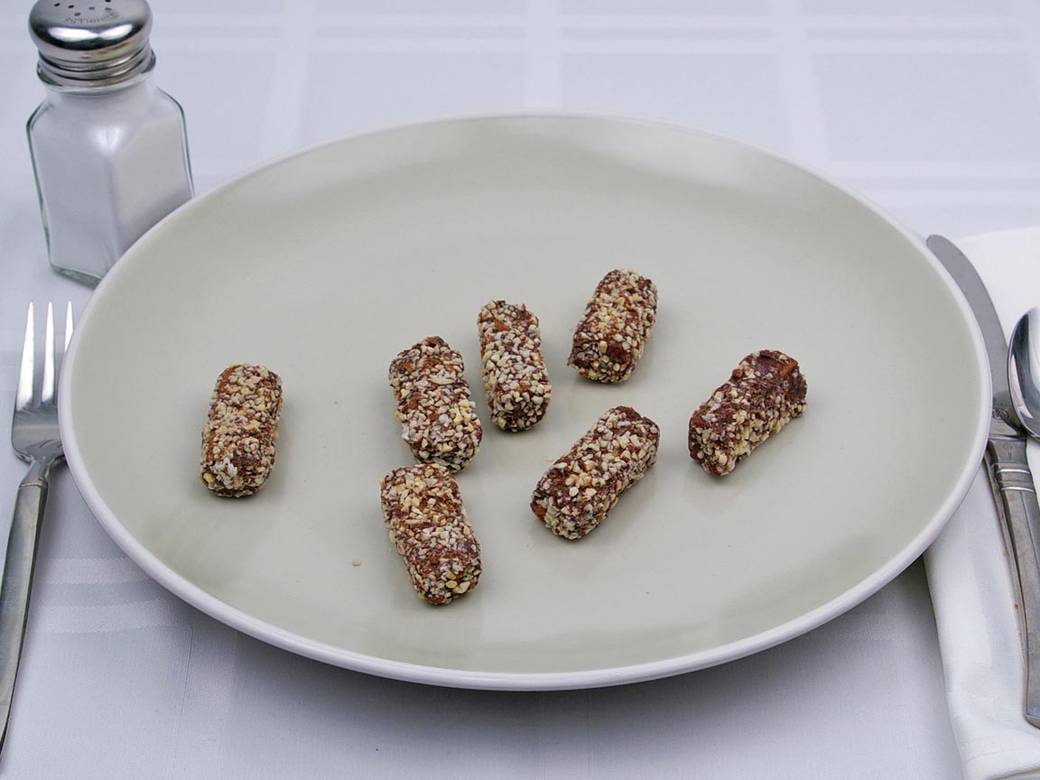 Calories in 7 piece(s) of Almond Roca