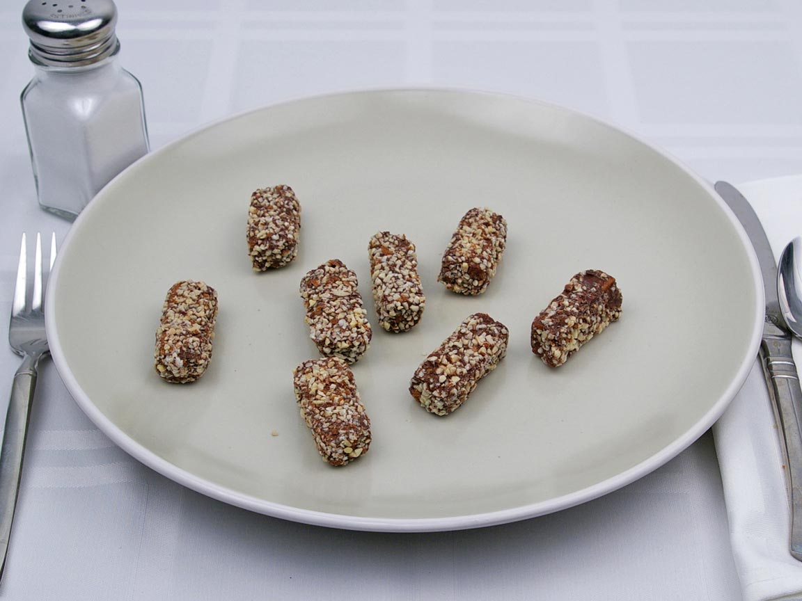 Calories in 8 piece(s) of Almond Roca