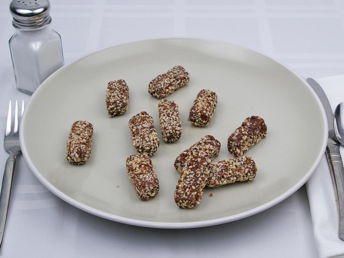 Calories in 11 piece(s) of Almond Roca
