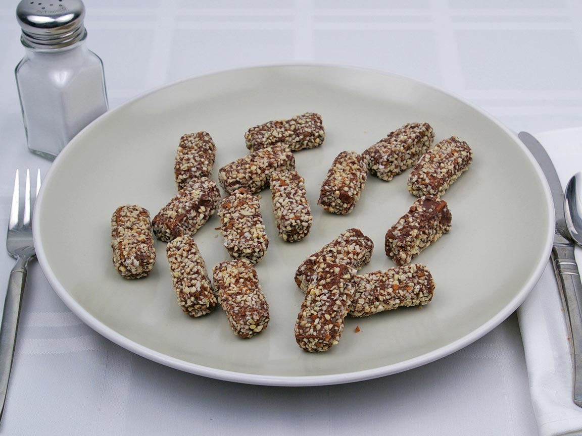 Calories in 16 piece(s) of Almond Roca