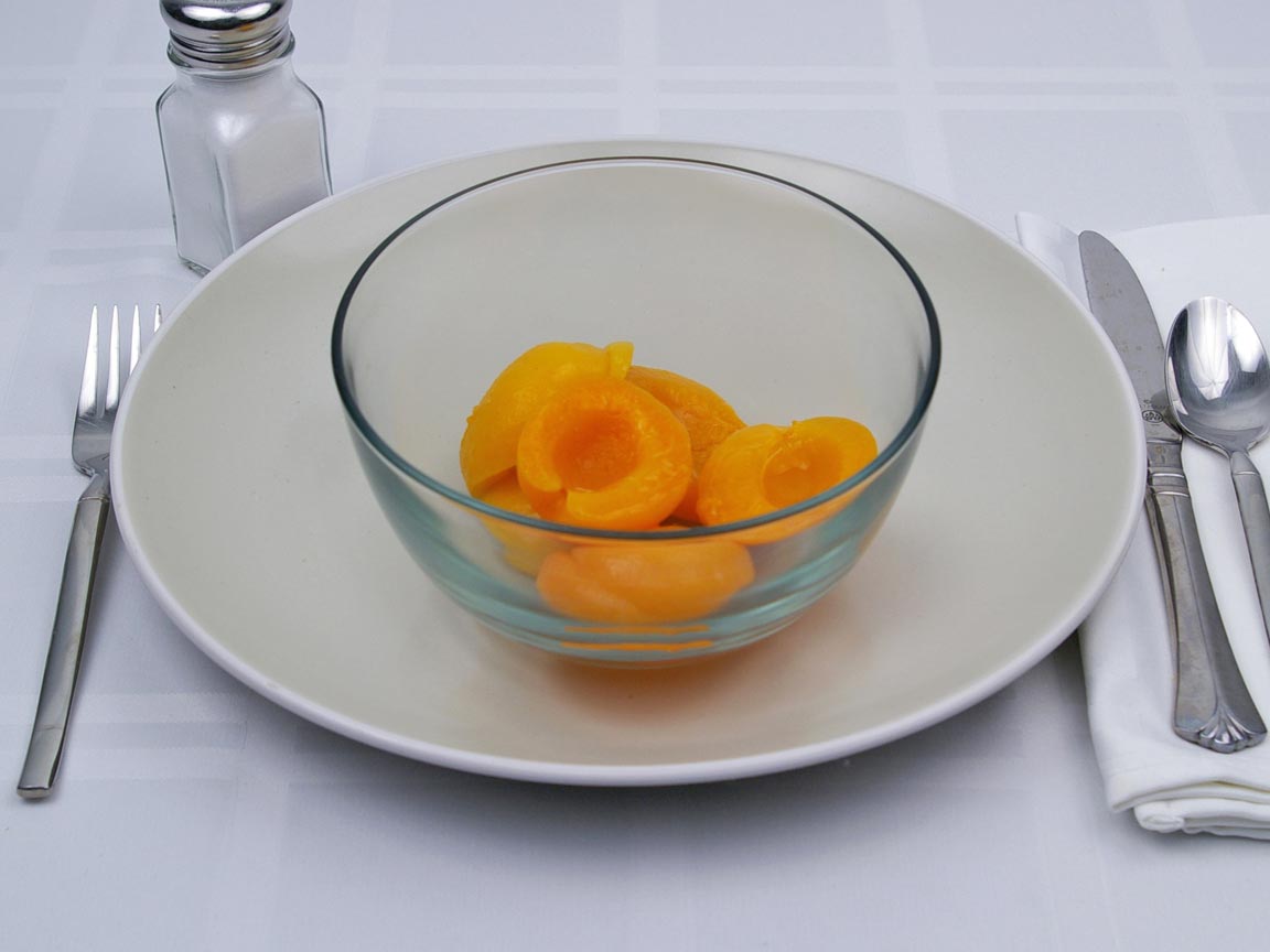 Calories in 1.05 cup(s) of Apricots in Water