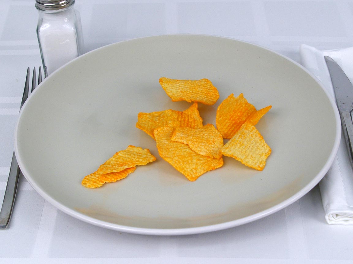 Calories in 14 grams of Ruffles Baked Cheddar and Sour Cream Chips