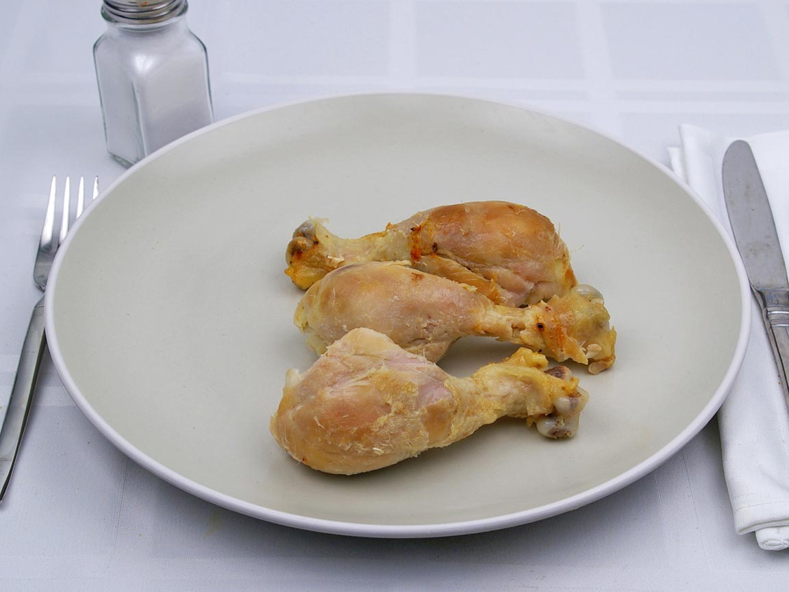 Calories in 3 drumstick of Chicken - Baked - Drumstick - Skinless