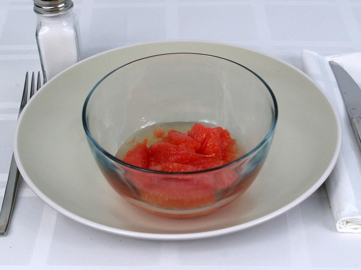 Calories in 0.75 cup(s) of Red Grapefruit Light Syrup - Canned