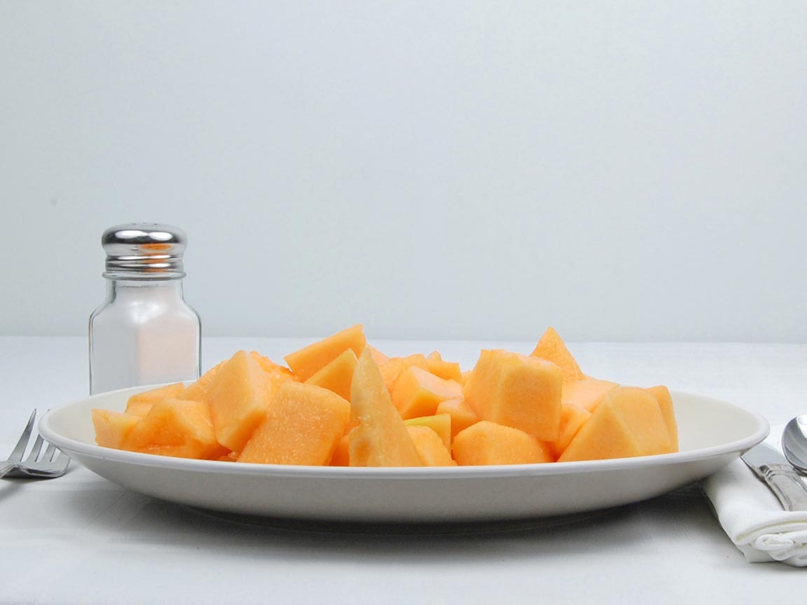 Calories in 802 grams of Cantaloupe