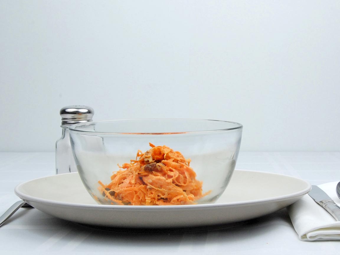 Calories in 0.5 cup(s) of Carrot Raisin Salad