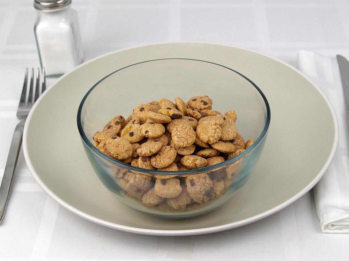 Calories in 0.31 cup(s) of Cookie Crisp Cereal