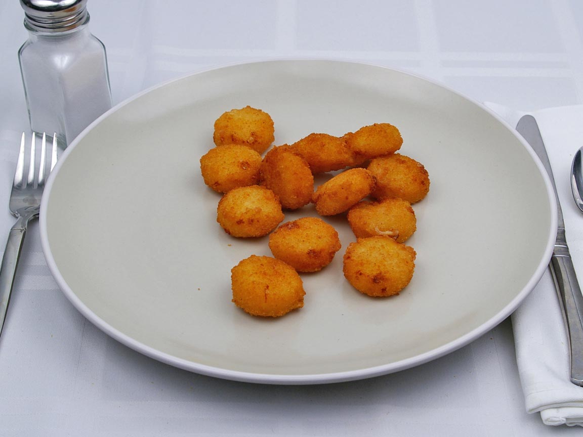 Calories in 12 tot(s) of Burger King - Cheesy Tots