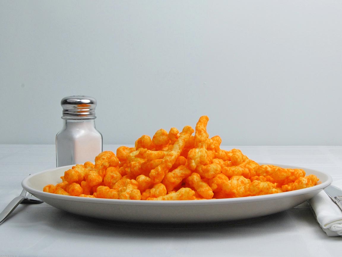 Calories in 155 grams of Cheetos
