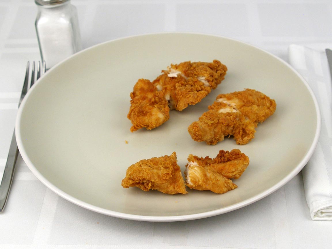 Calories in 133 grams of Raising Cane's Chicken Fingers