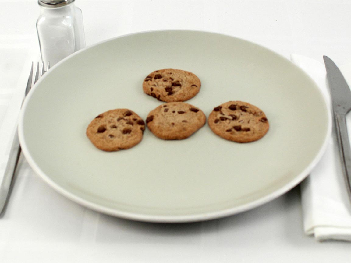 Calories in 4 cookie(s) of Chips Ahoy Thins