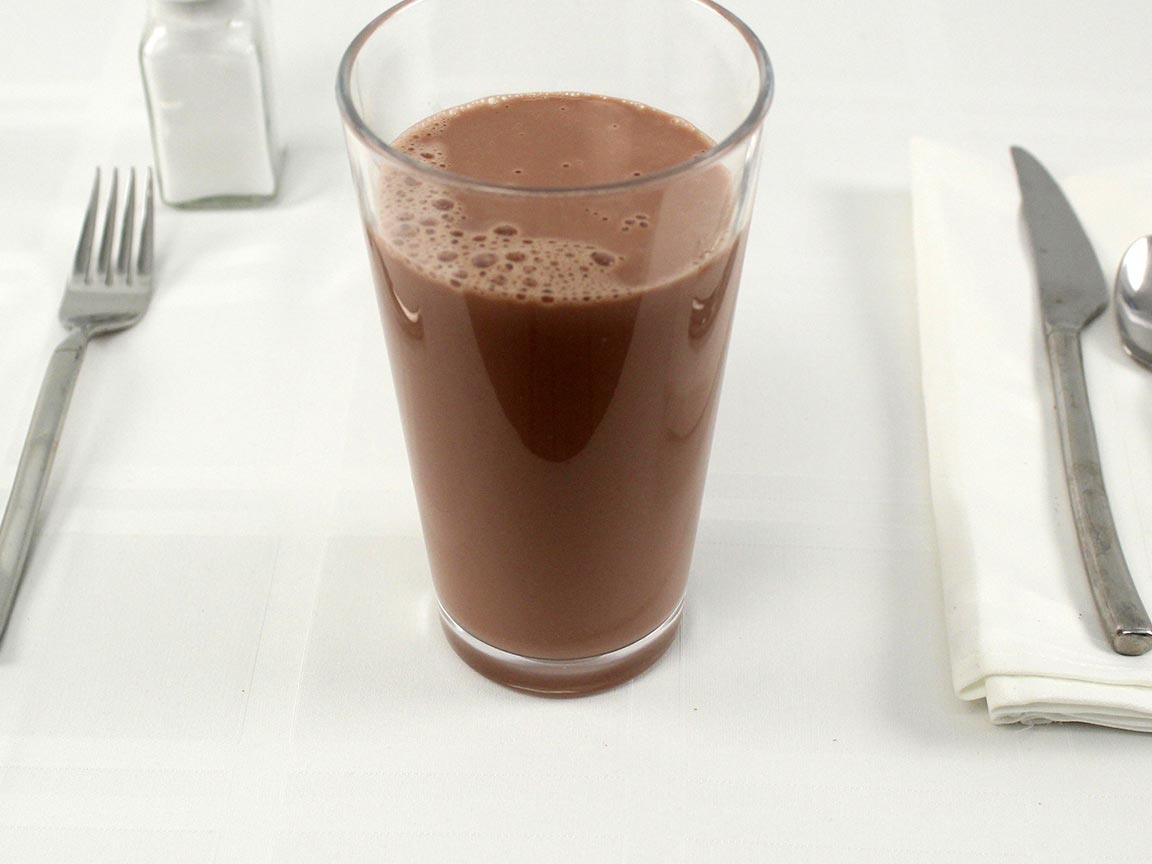 Calories in 16 fl oz(s) of Chocolate Milk - no sugar added - 1% 