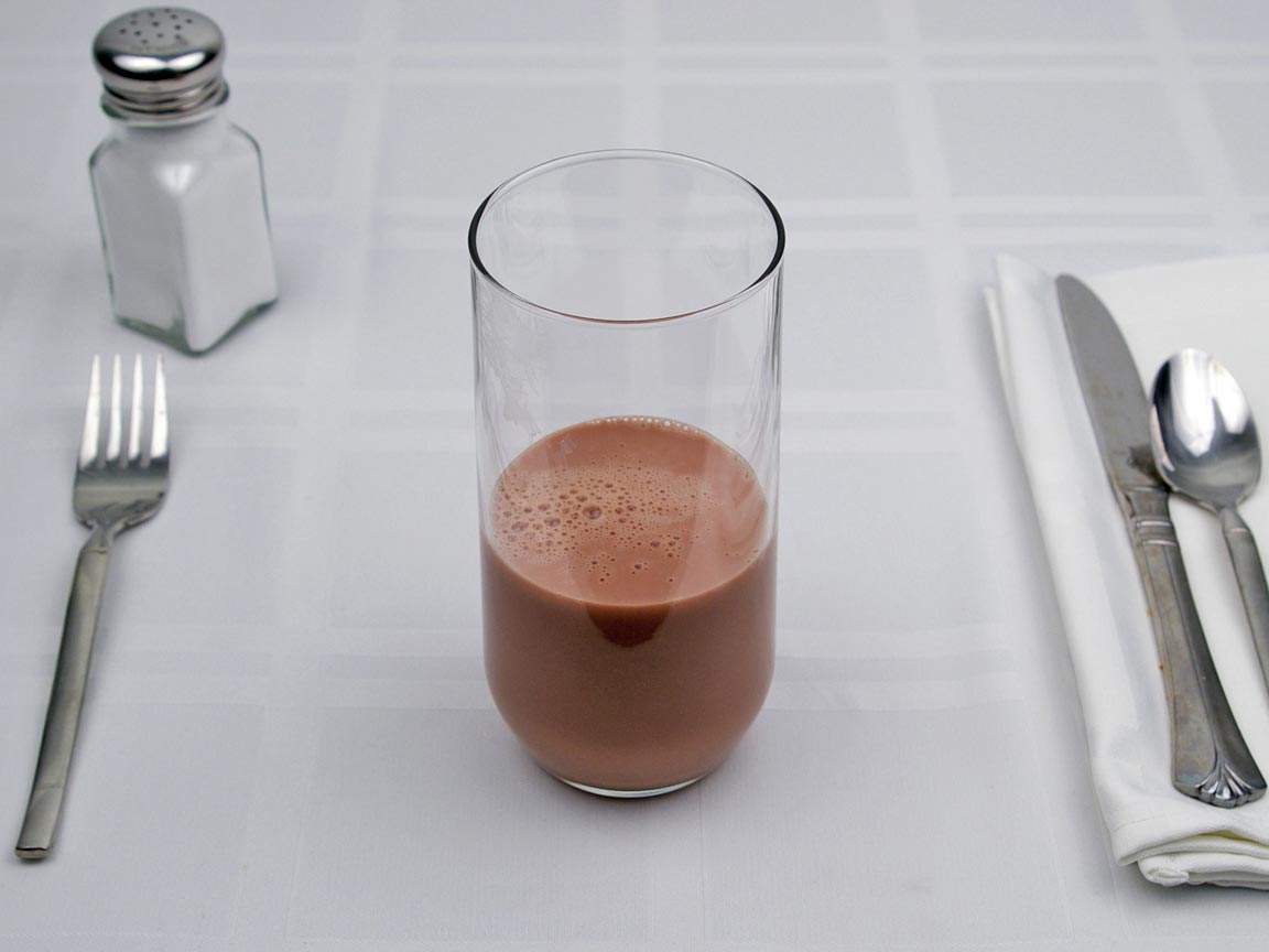 Calories in 8 fl oz(s) of Chocolate Milk - Whole - Avg