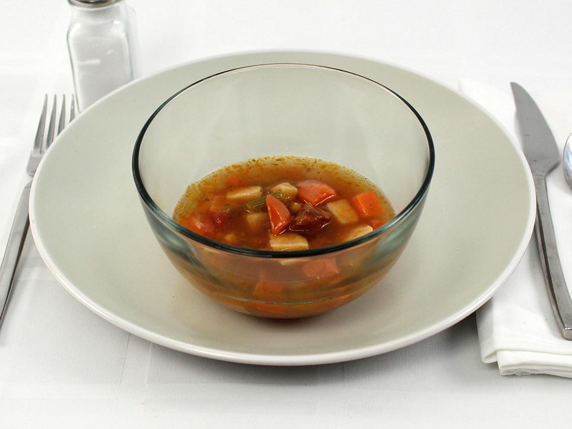 Calories in 0.75 cup(s) of Chunky Vegetable Beef Soup