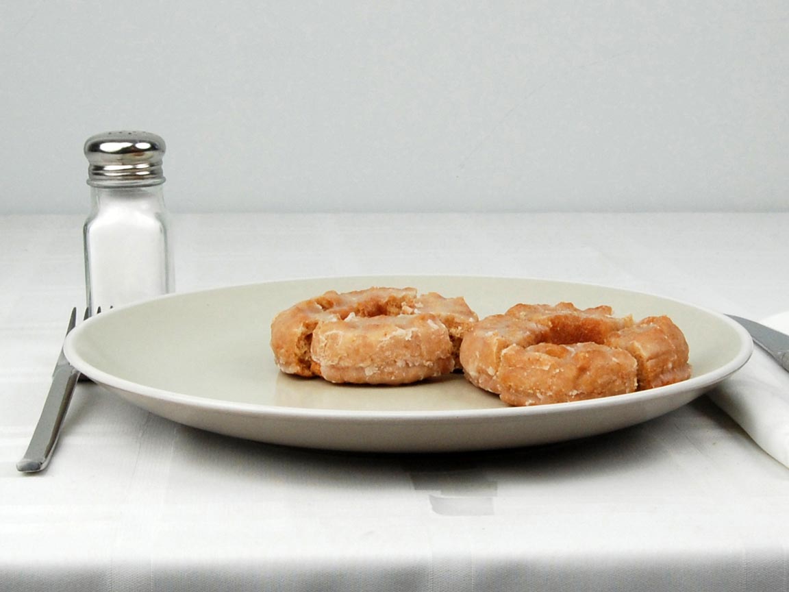 Calories in 2 donut(s) of Apple Cider Donut