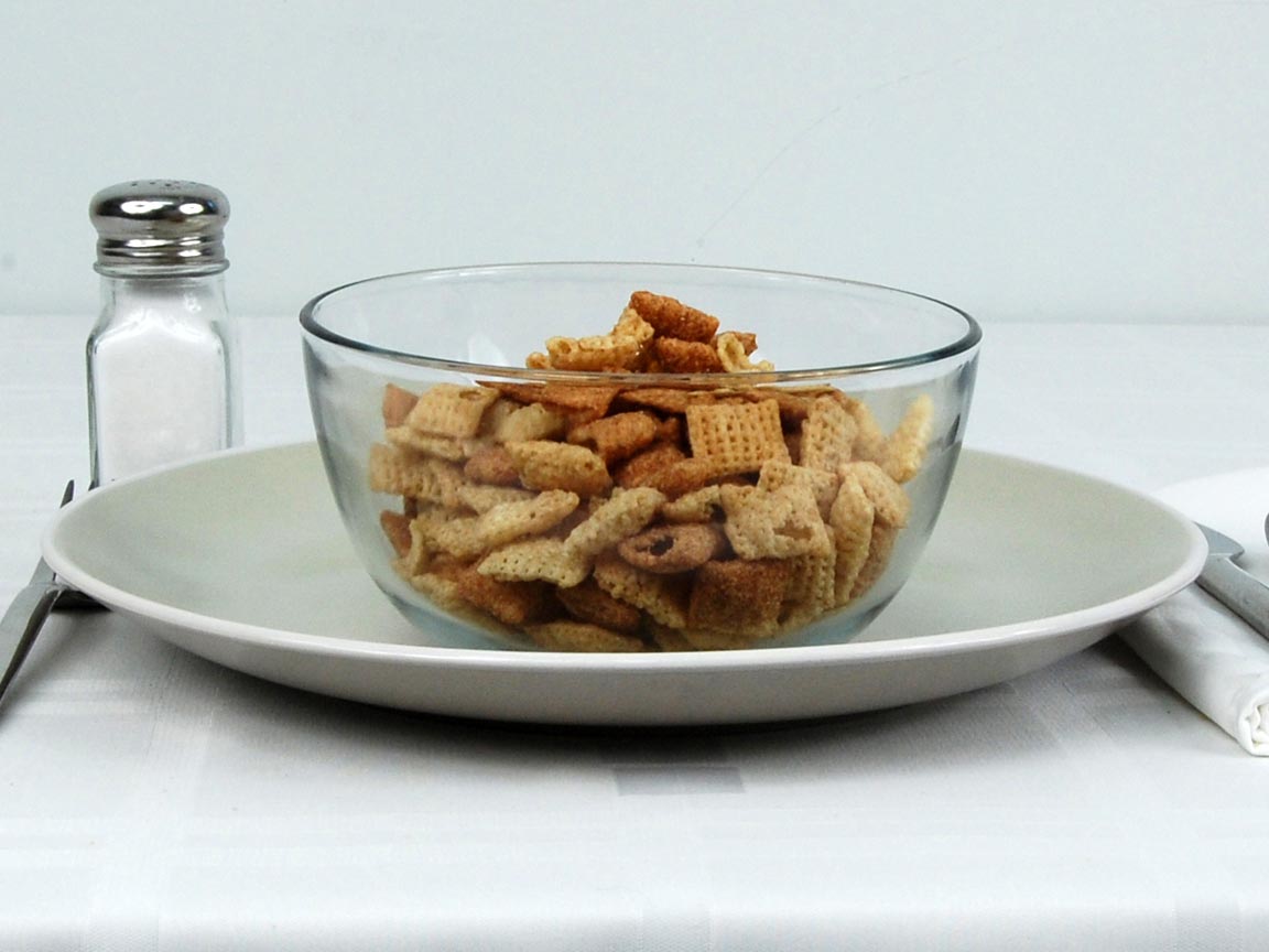 Calories in 1.75 cup(s) of Cinnamon Chex Cereal