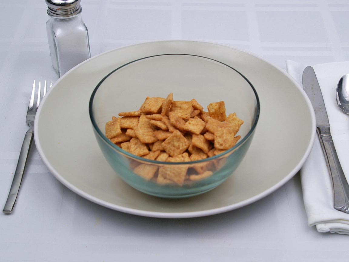 Calories in 1.75 cup(s) of Cinnamon Toast Crunch Cereal