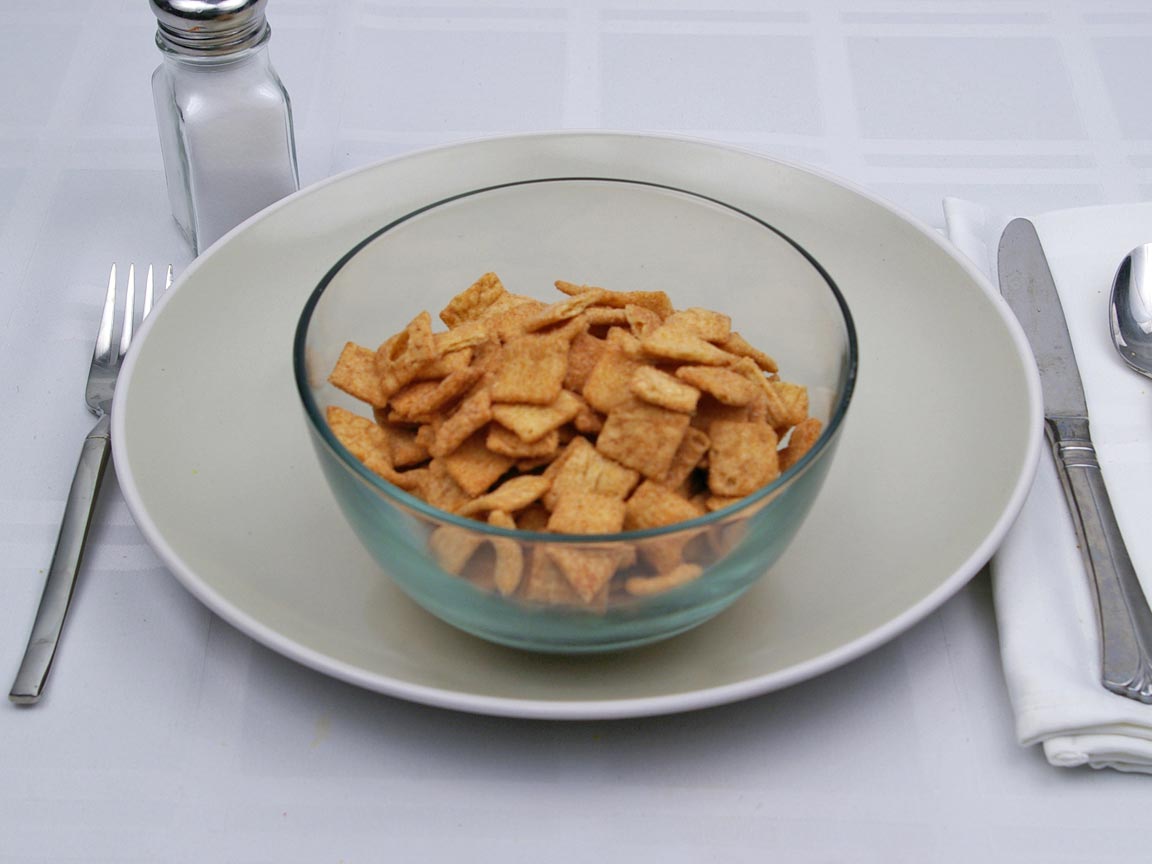 Calories in 2.25 cup(s) of Cinnamon Toast Crunch Cereal