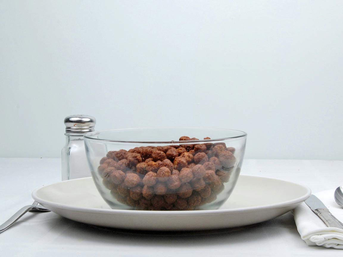 Calories in 2 cup(s) of Cocoa Puffs Cereal