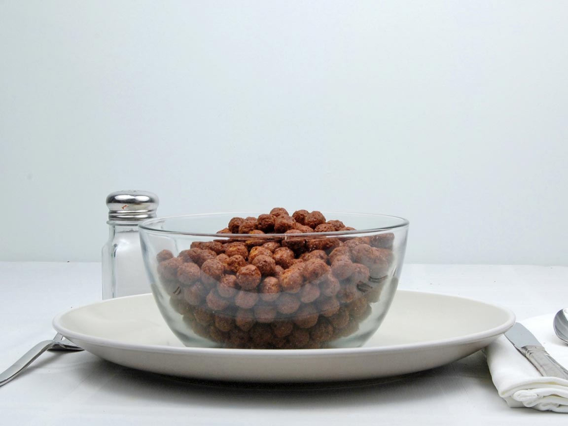 Calories in 2.5 cup(s) of Cocoa Puffs Cereal