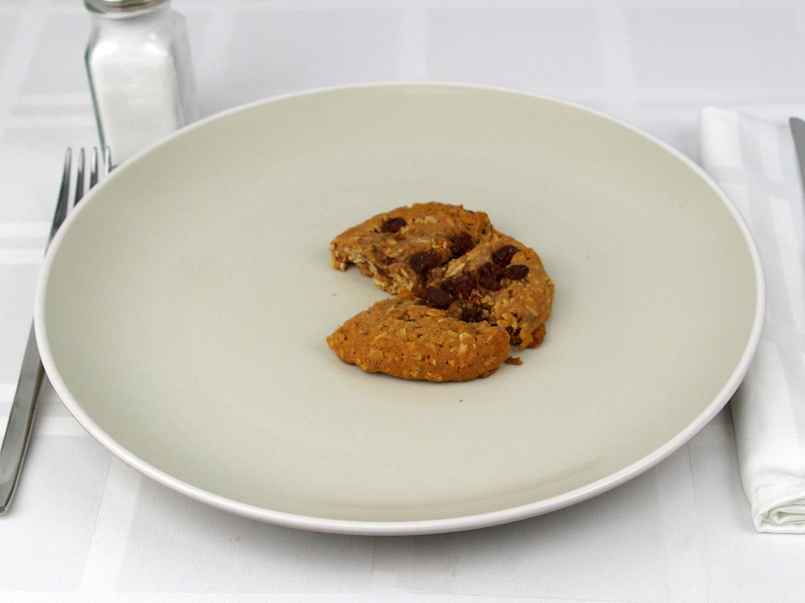 Calories in 0.75 cookie(s) of Starbucks Oatmeal Cookie