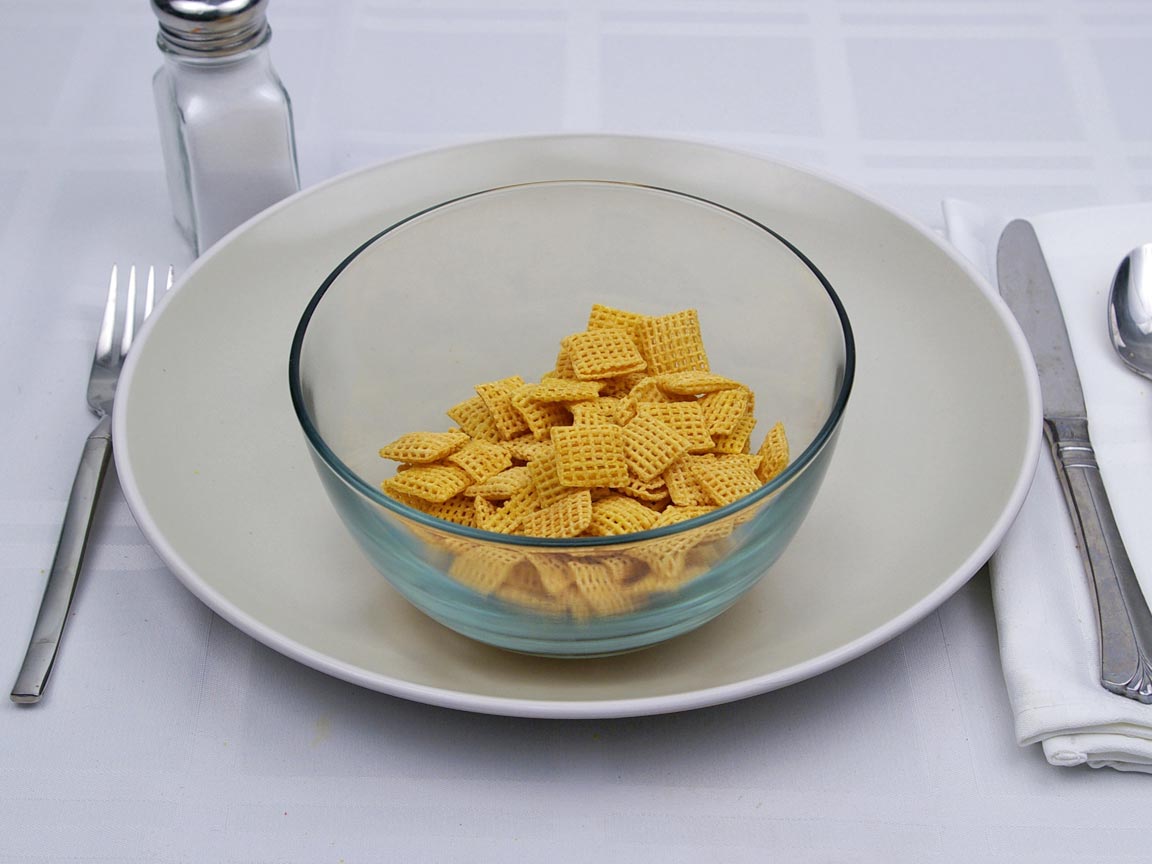 Calories in 1 cup(s) of Corn Chex Cereal