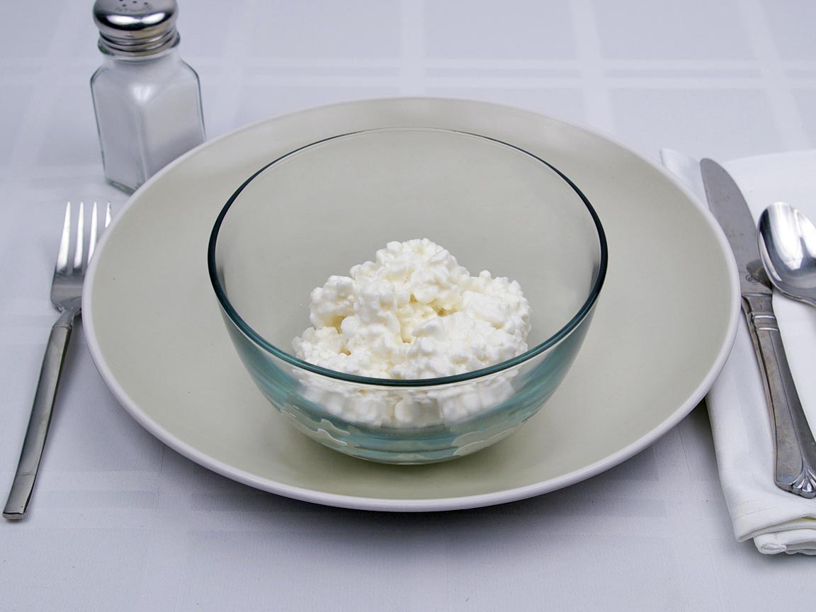 Calories in 1 cup(s) of Cottage Cheese - 1%