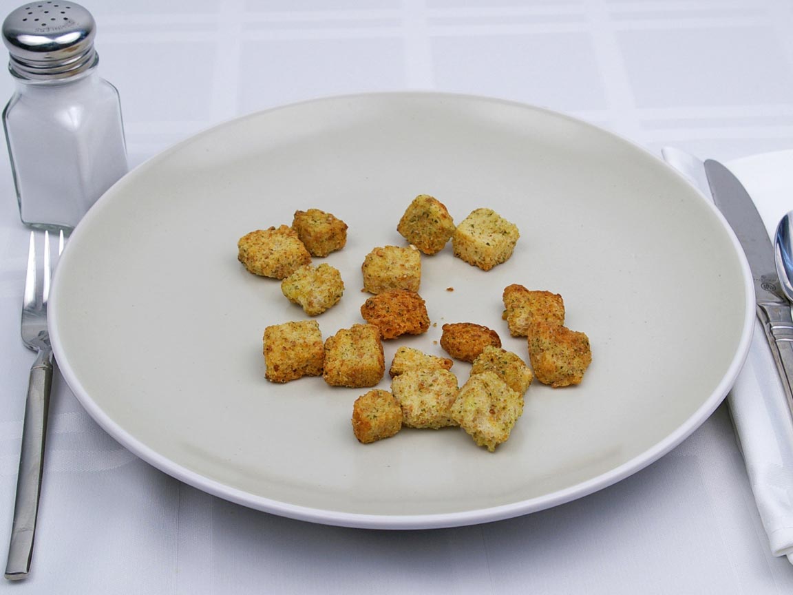 Calories in 0.67 cup(s) of Croutons - Seasoned