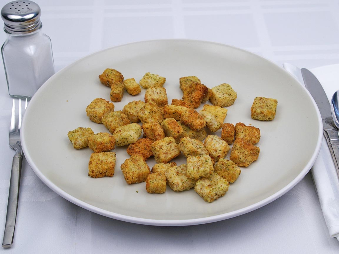 Calories in 1.5 cup(s) of Croutons - Seasoned