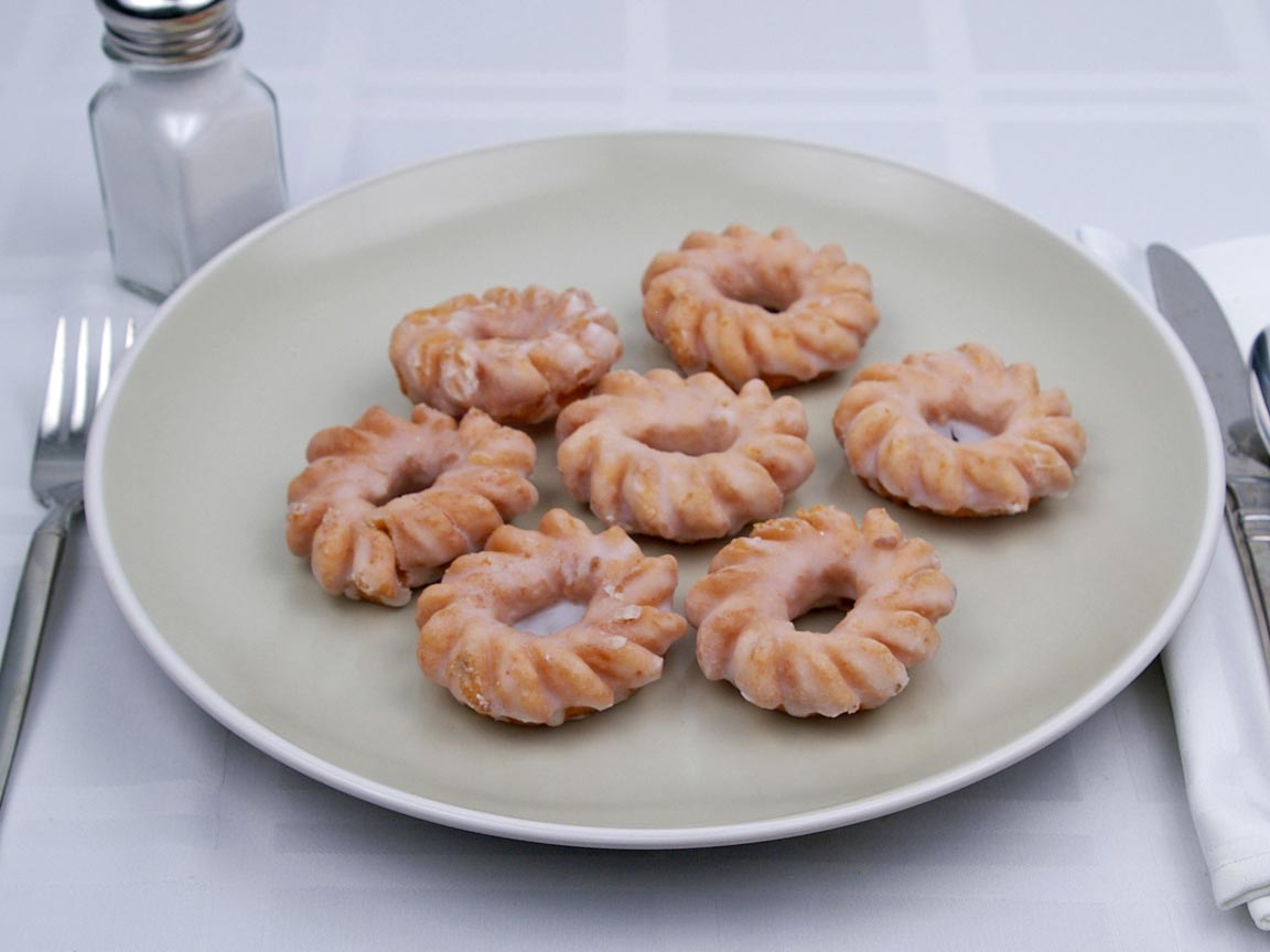 Calories in 7 mini(s) of Cruller Donut - Mini