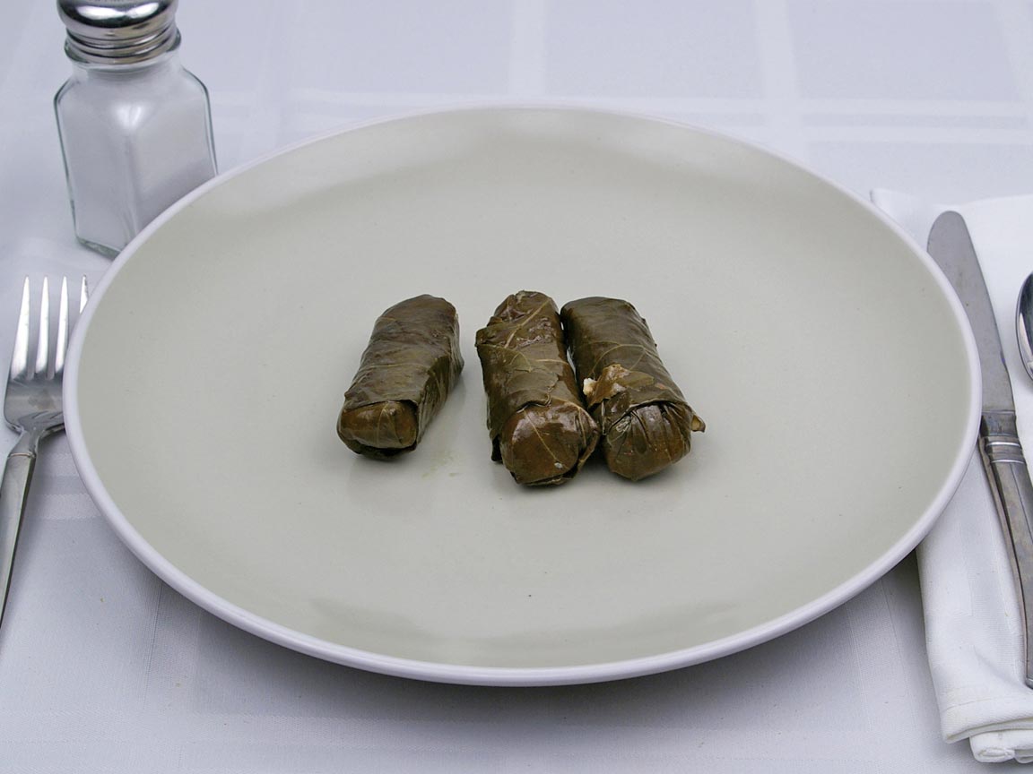 Calories in 3 piece(s) of Dolmas - Rice