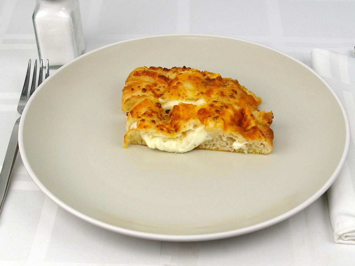 Calories in 2 piece(s) of Domino's Stuffed Cheesy Bread