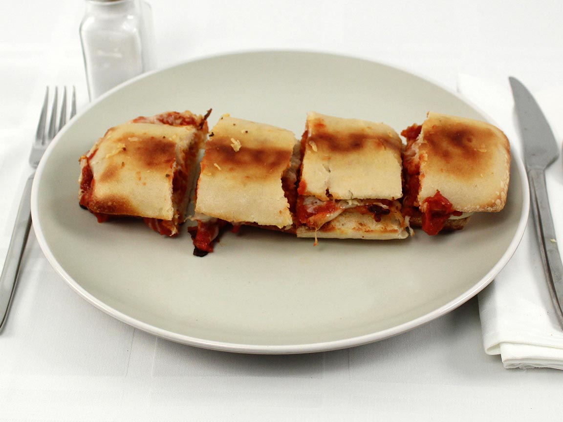 Calories in 1 sandwich(s) of Domino's Chicken Parm Sandwich
