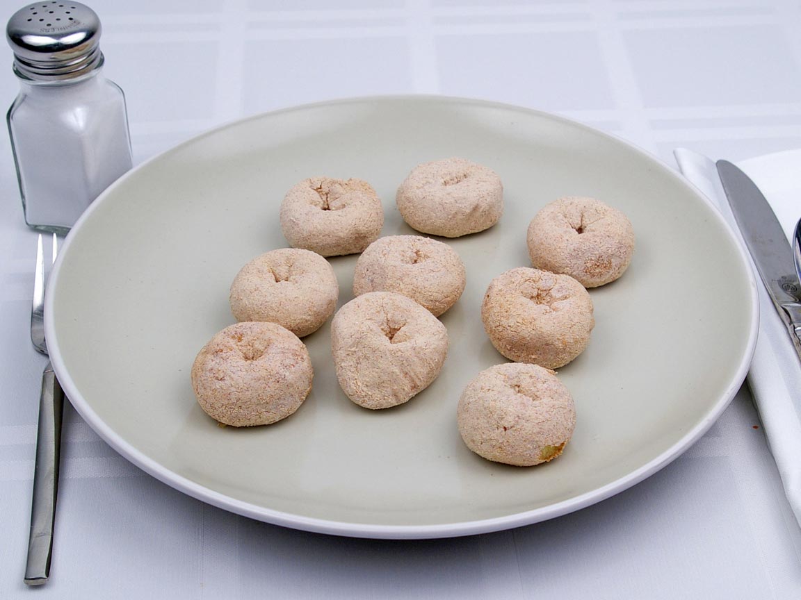 Calories in 9 gem(s) of Mini Donut - Cinnamon Sugar