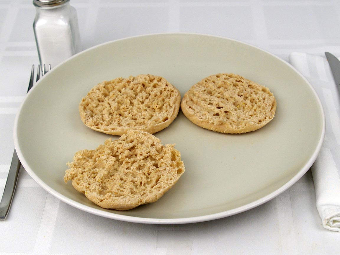 Calories in 1.5 muffin(s) of English Muffin - Light Multi Grain