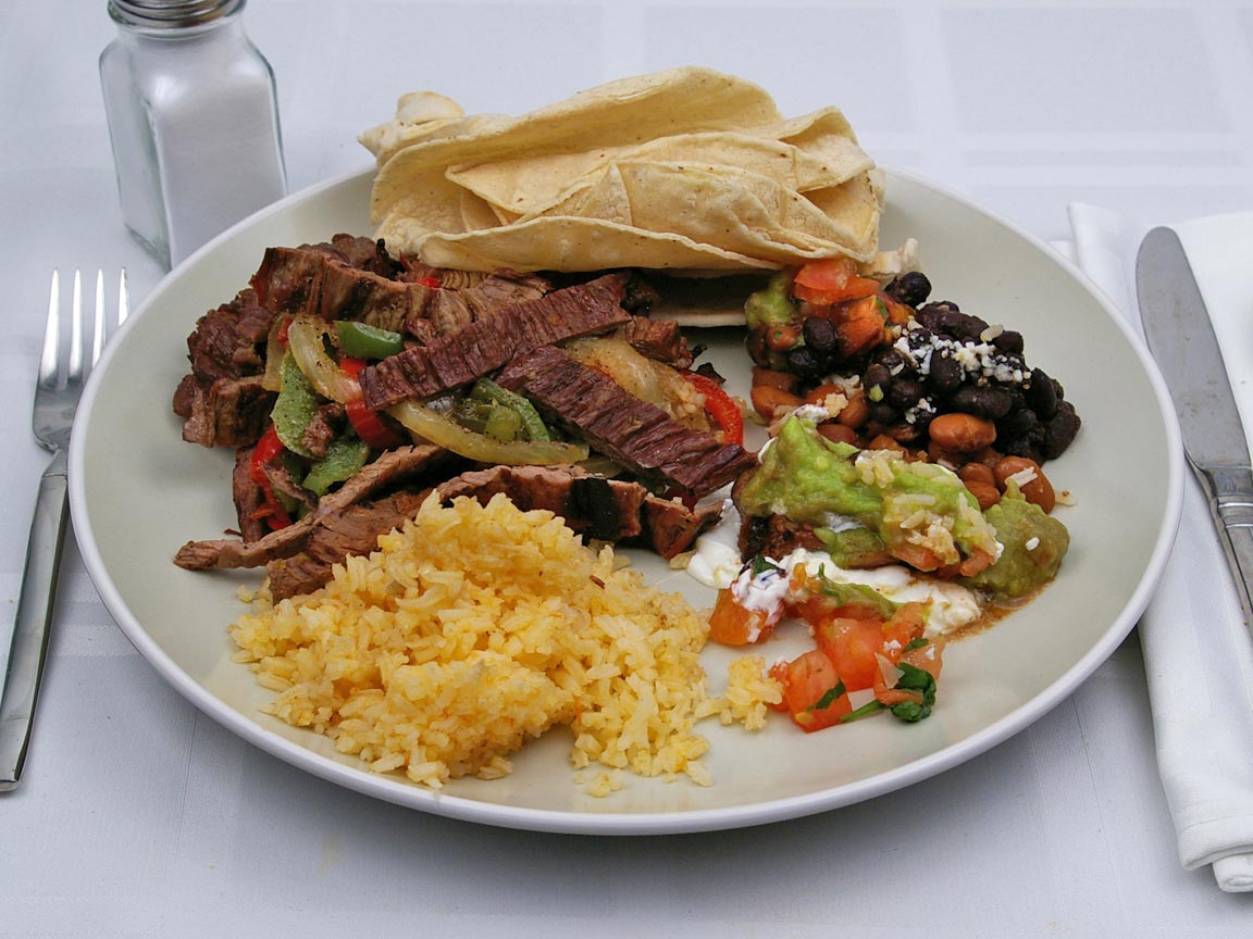 Calories in 1 meal of Baja Fresh - Fajita - Steak