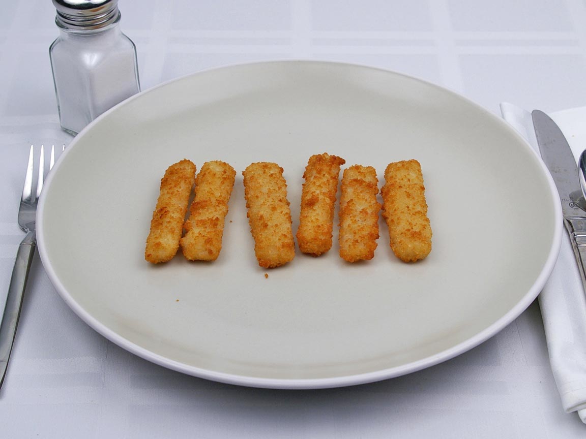 Calories in 6 stick(s) of Fish Sticks - Frozen