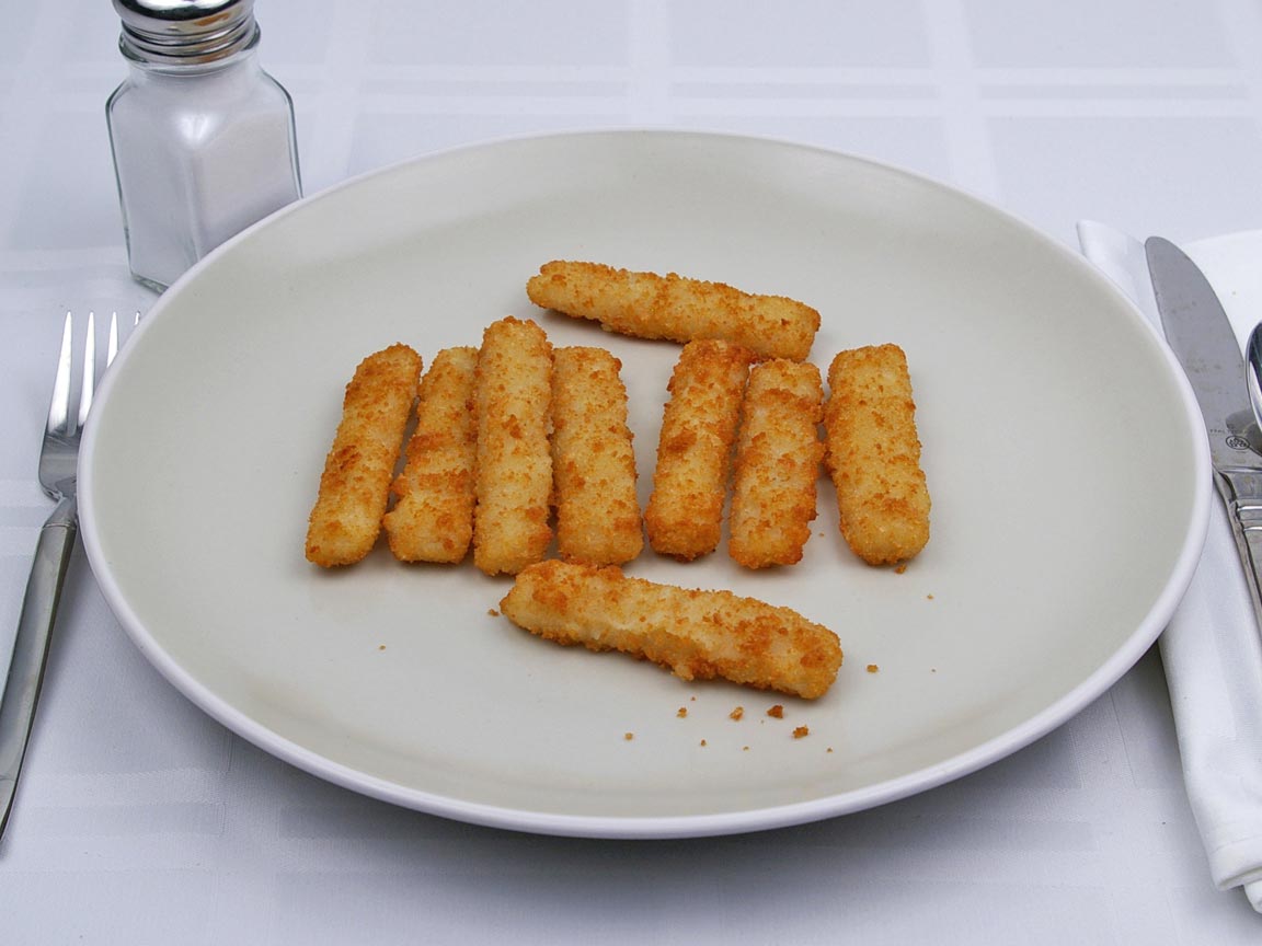 Calories in 9 stick(s) of Fish Sticks - Frozen