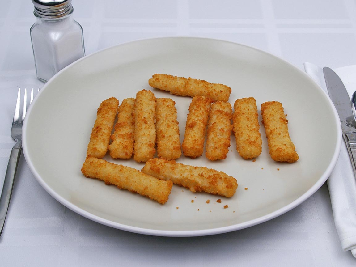 Calories in 11 stick(s) of Fish Sticks - Frozen