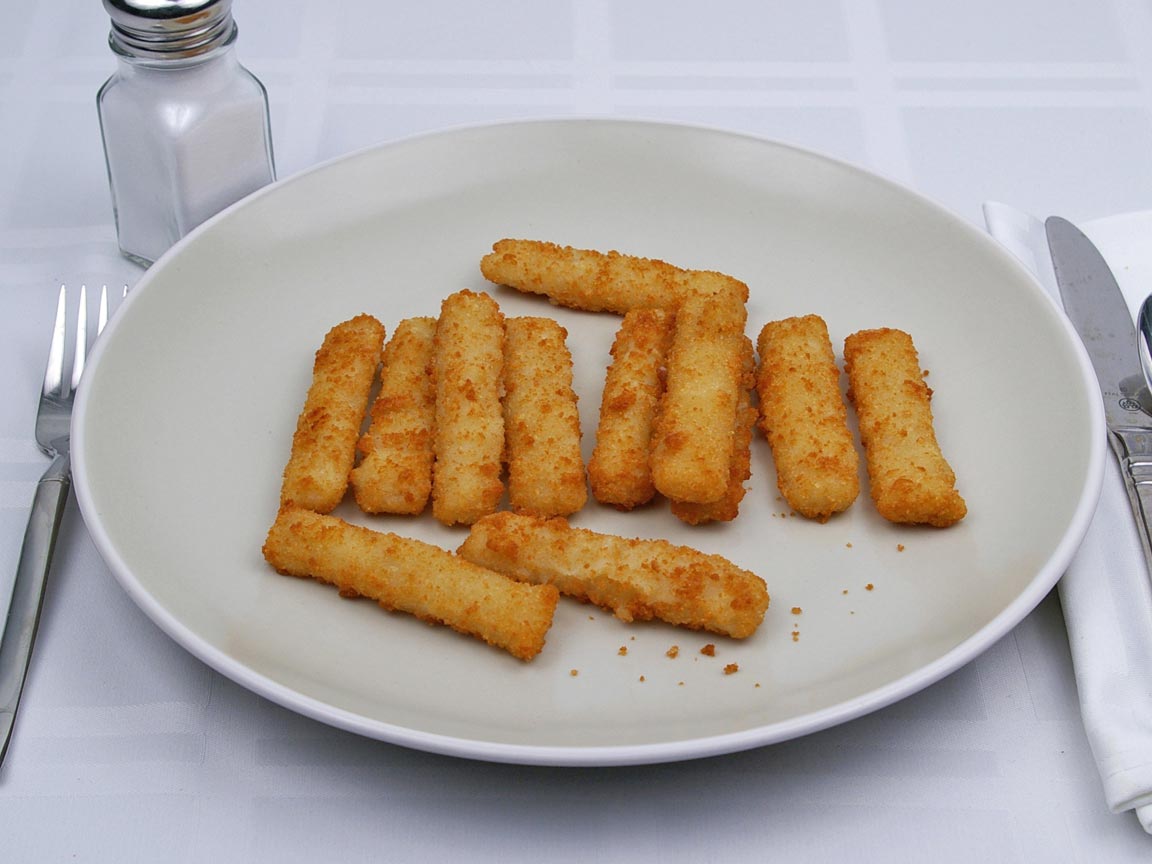 Calories in 12 stick(s) of Fish Sticks - Frozen