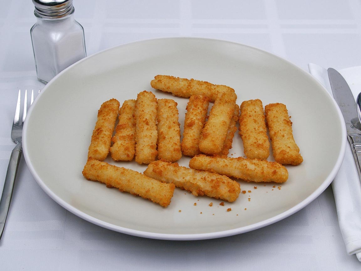 Calories in 13 stick(s) of Fish Sticks - Frozen