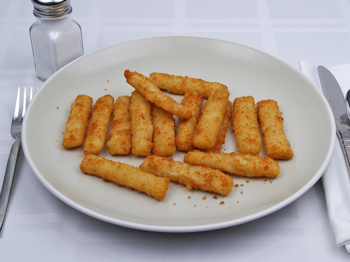 Calories in 15 stick(s) of Fish Sticks - Frozen
