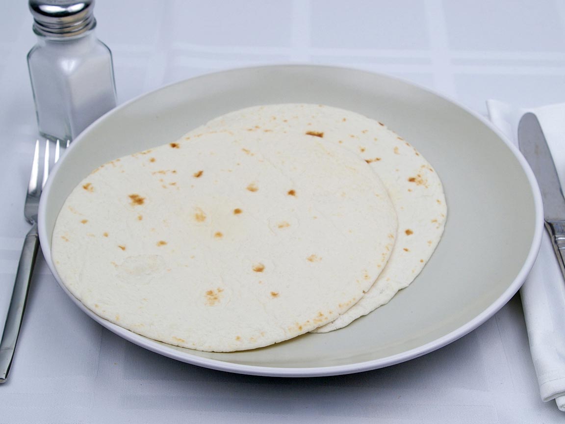 Calories in 2 tortilla(s) of Flour Tortilla
