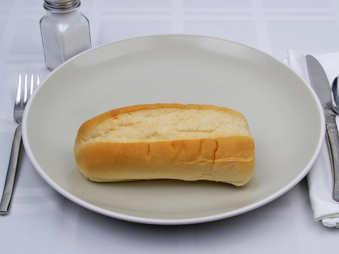 Calories in 1 roll(s) of French Roll