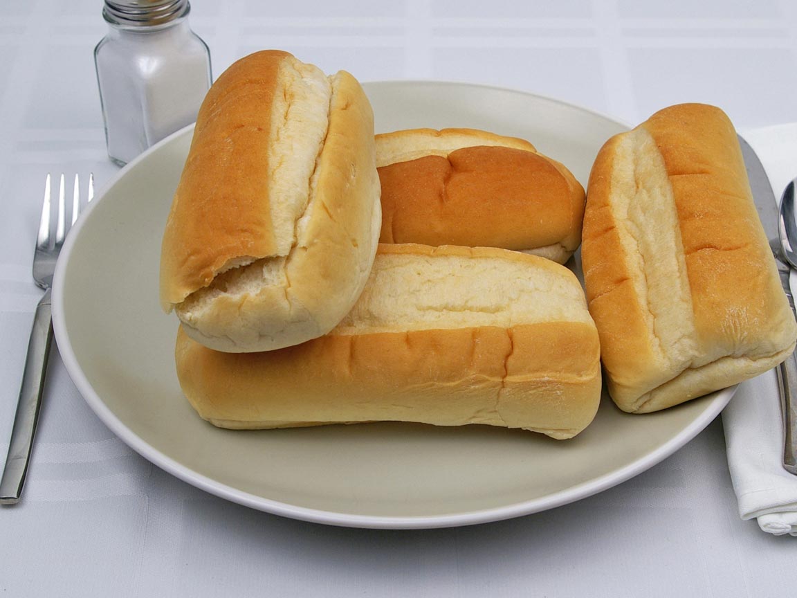 Calories in 4 roll(s) of French Roll