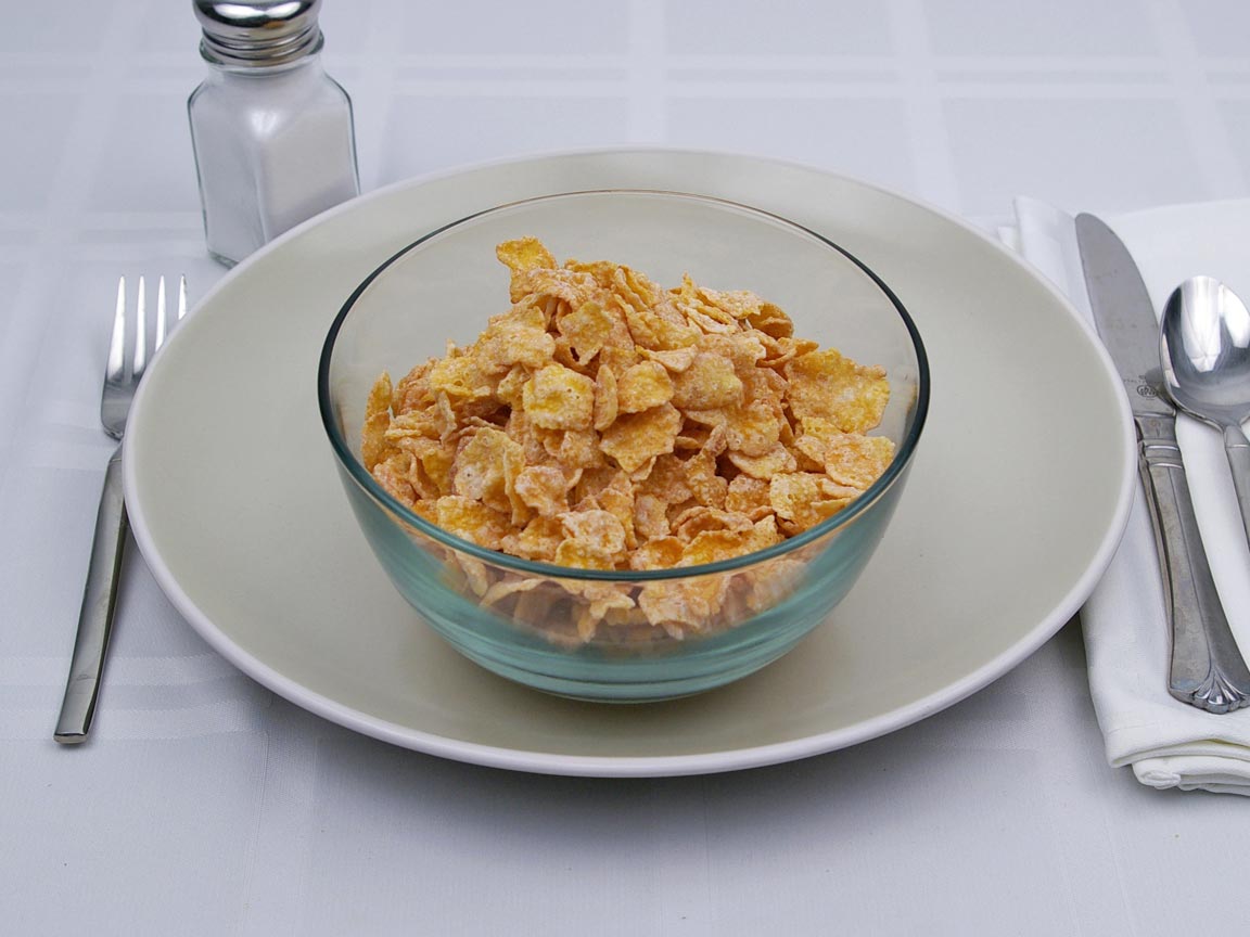 Calories in 2.5 cup(s) of Frosted Flakes Cereal