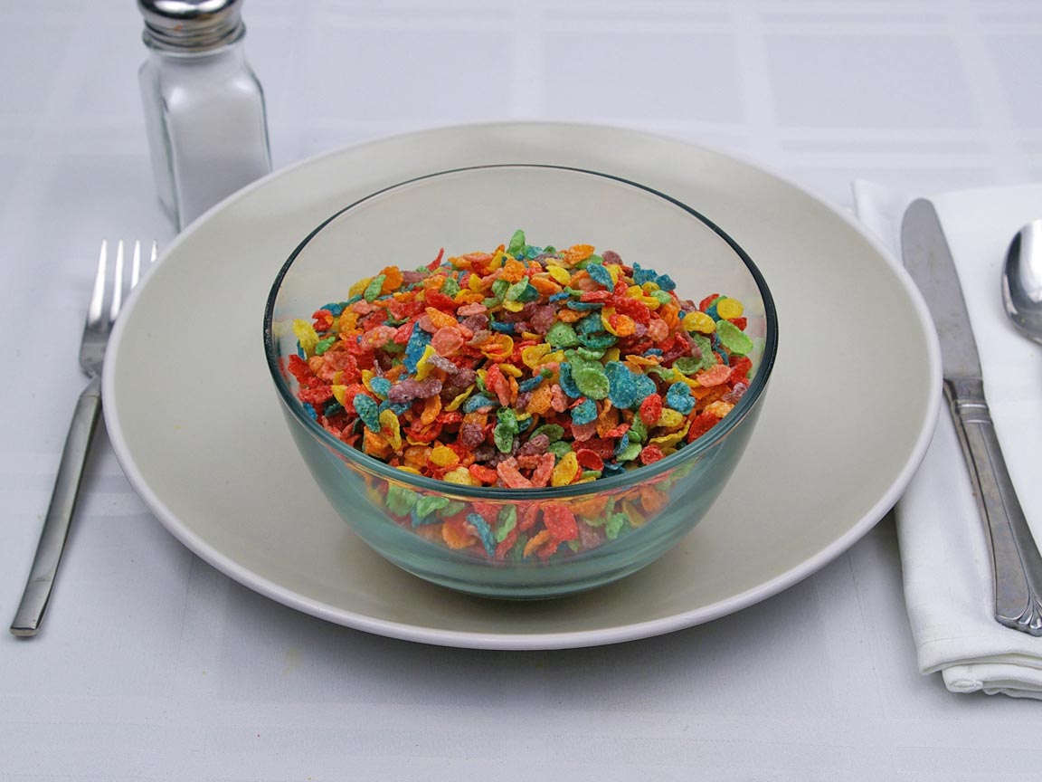 Calories in 2.5 cup(s) of Fruity Pebbles Cereal