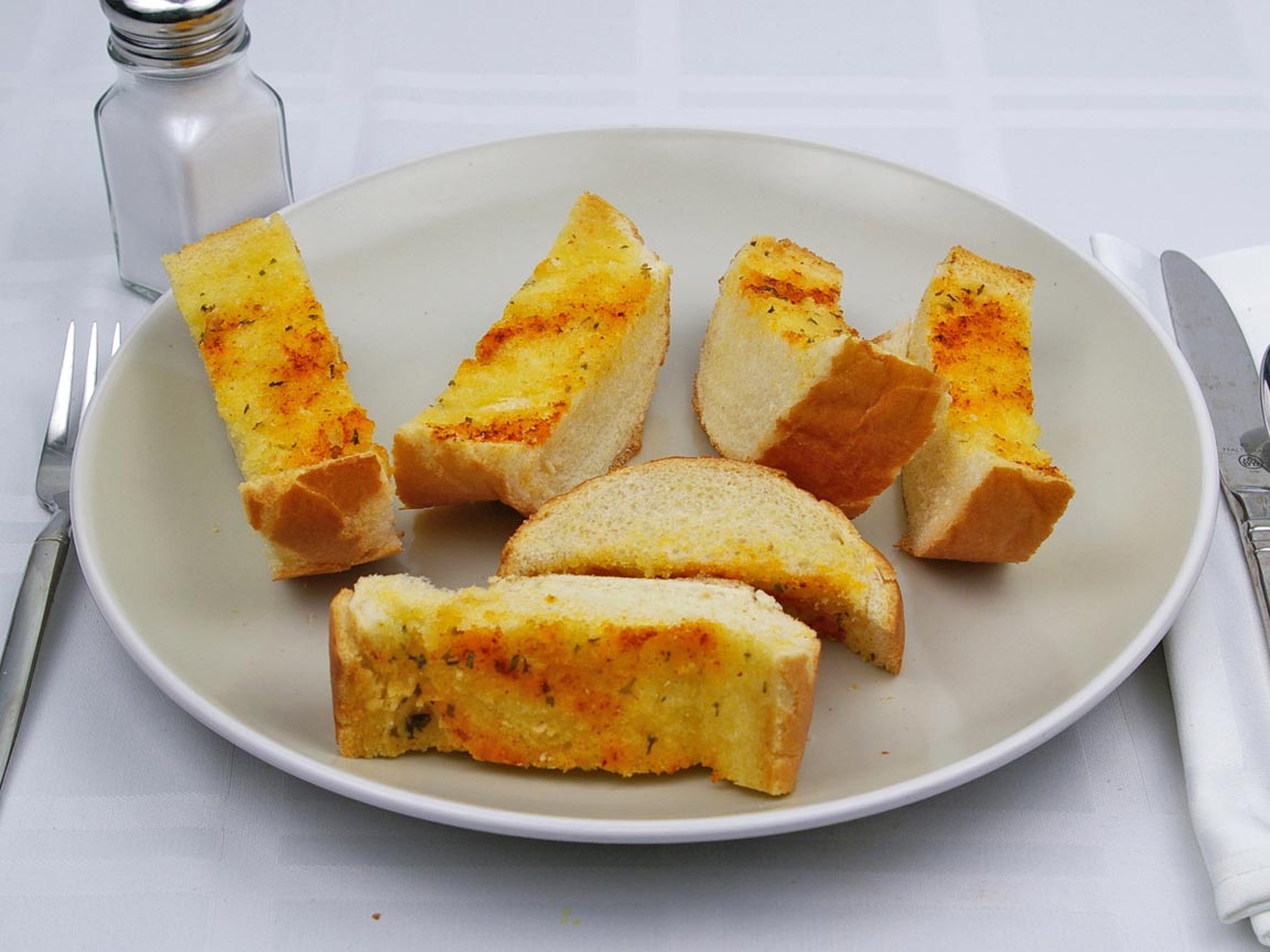 Calories in 6 piece(s) of Garlic Bread