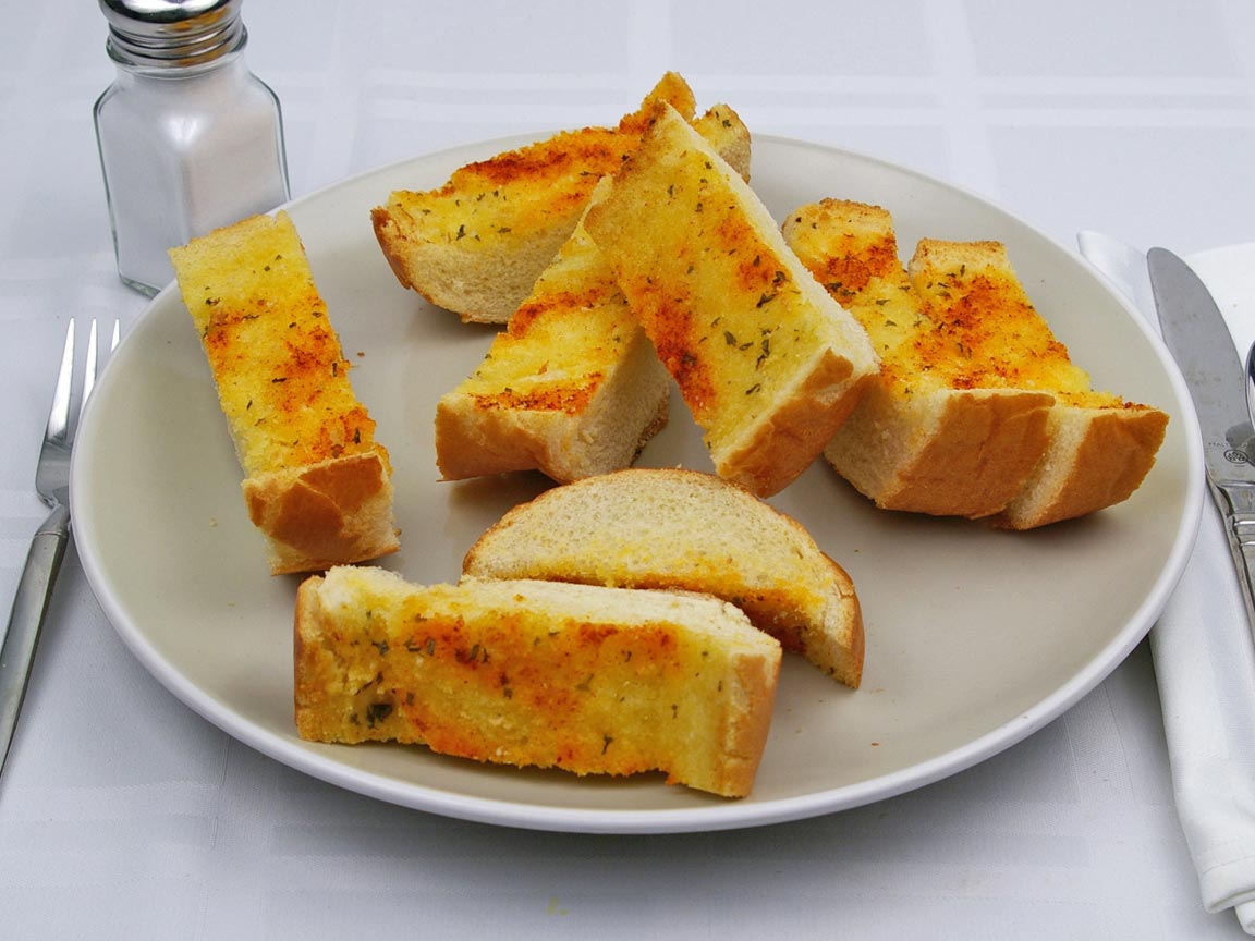 Calories in 8 piece(s) of Garlic Bread