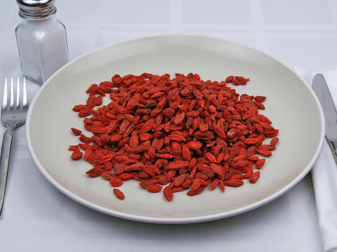 Calories in 1.67 cup(s) of Goji Berries - Dried